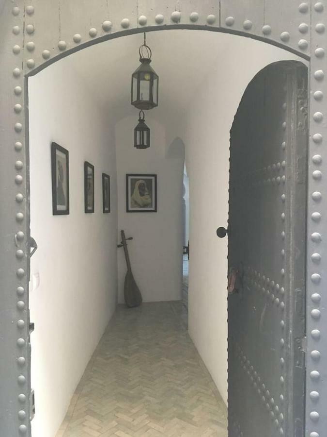 Dar 23 * Tânger